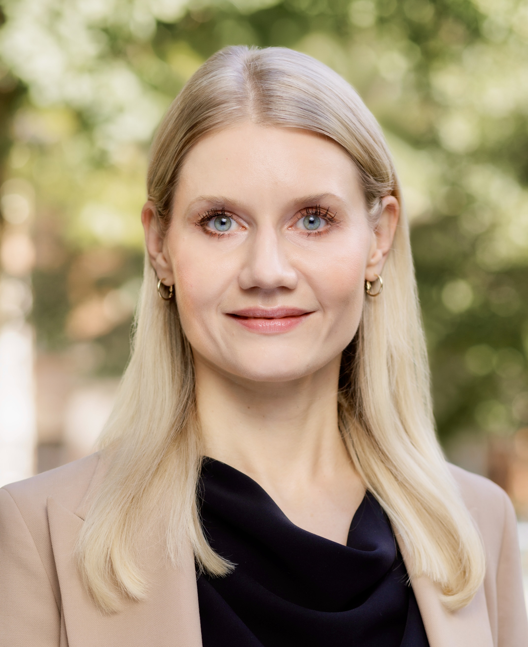 Clara Sievert, Ph.D. Clara Sievert, Ph.D.